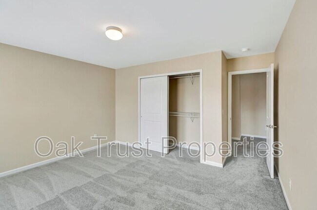 Building Photo - 186 Woodbrook Way