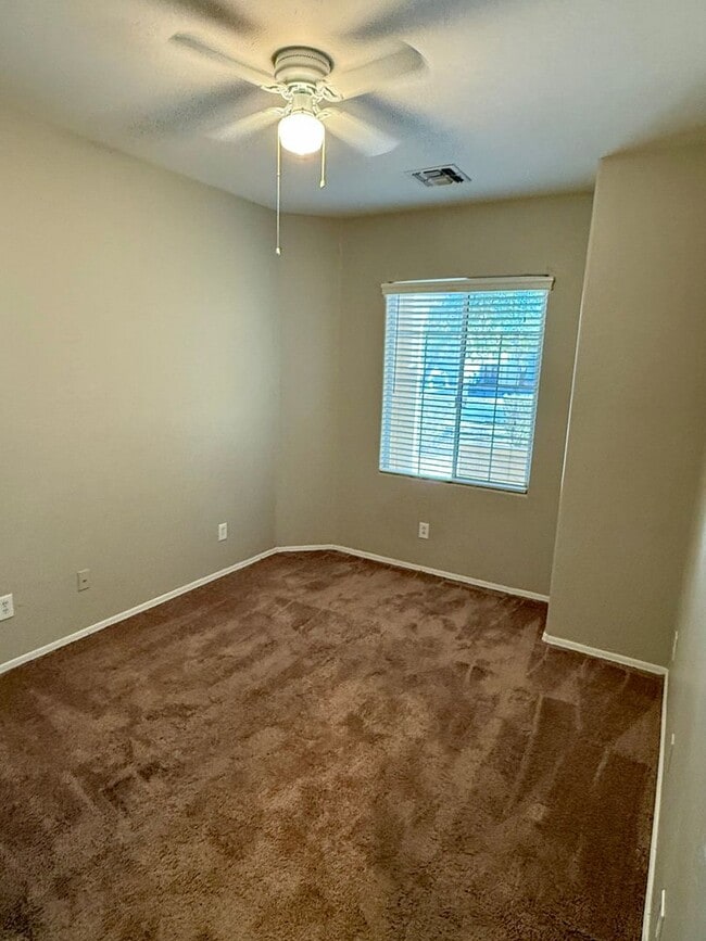 Building Photo - 4 Bedroom | 2 Bath - Single Story Home in Village at Queen Creek