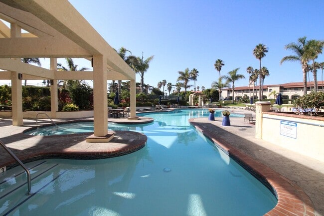 Building Photo - The Colony | Oxnard | 2 Bedroom + 2 Bathroom + Loft