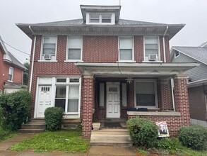 Building Photo - 5 Bedroom Detached Home in fountain Hill