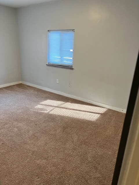 Building Photo - 742 Pony Farm Road