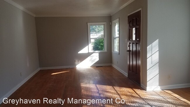 Building Photo - 3 br, 2 bath House - 4803 Orchard View Ave