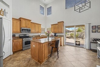 Building Photo - 5924 W Park View Ln