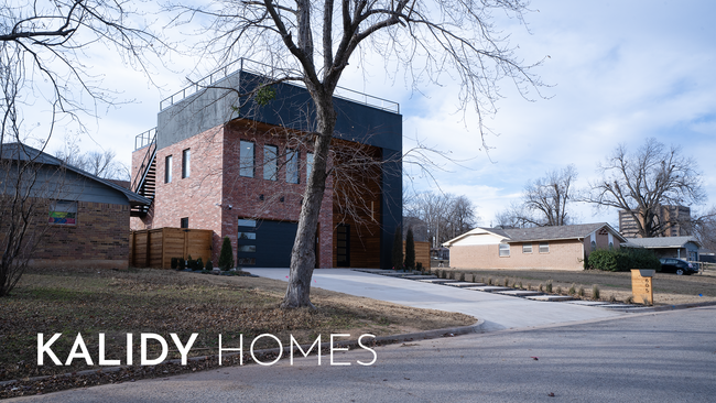 Building Photo - 605 N Idaho Ave