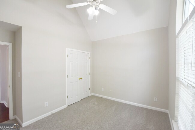 Building Photo - 208 Turnbridge Cir