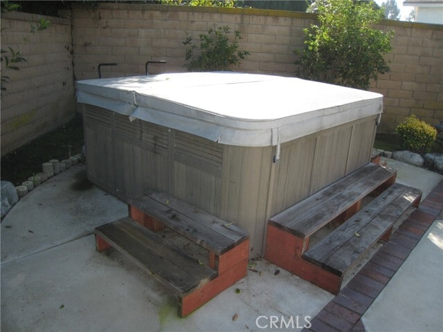 Building Photo - 12854 Arabella St