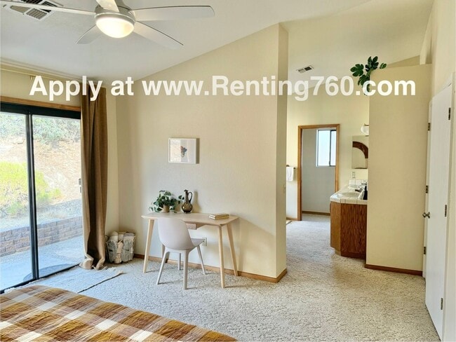 Building Photo - Charming 3 Bedroom 2 Bathroom Home In The Highly Desired Juniper Terrace Neighborhood!!