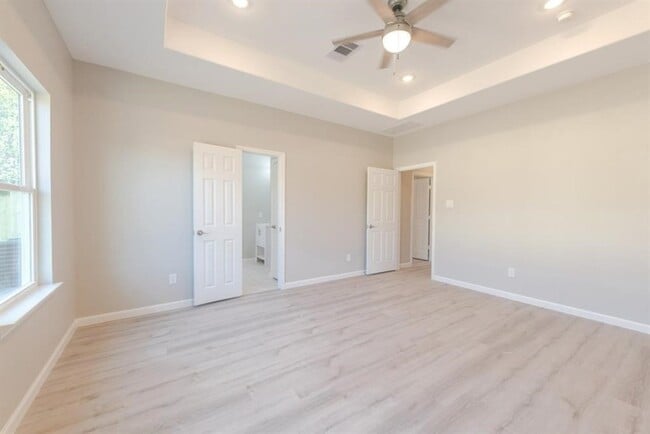 Building Photo - 10274 Porto Rico Rd