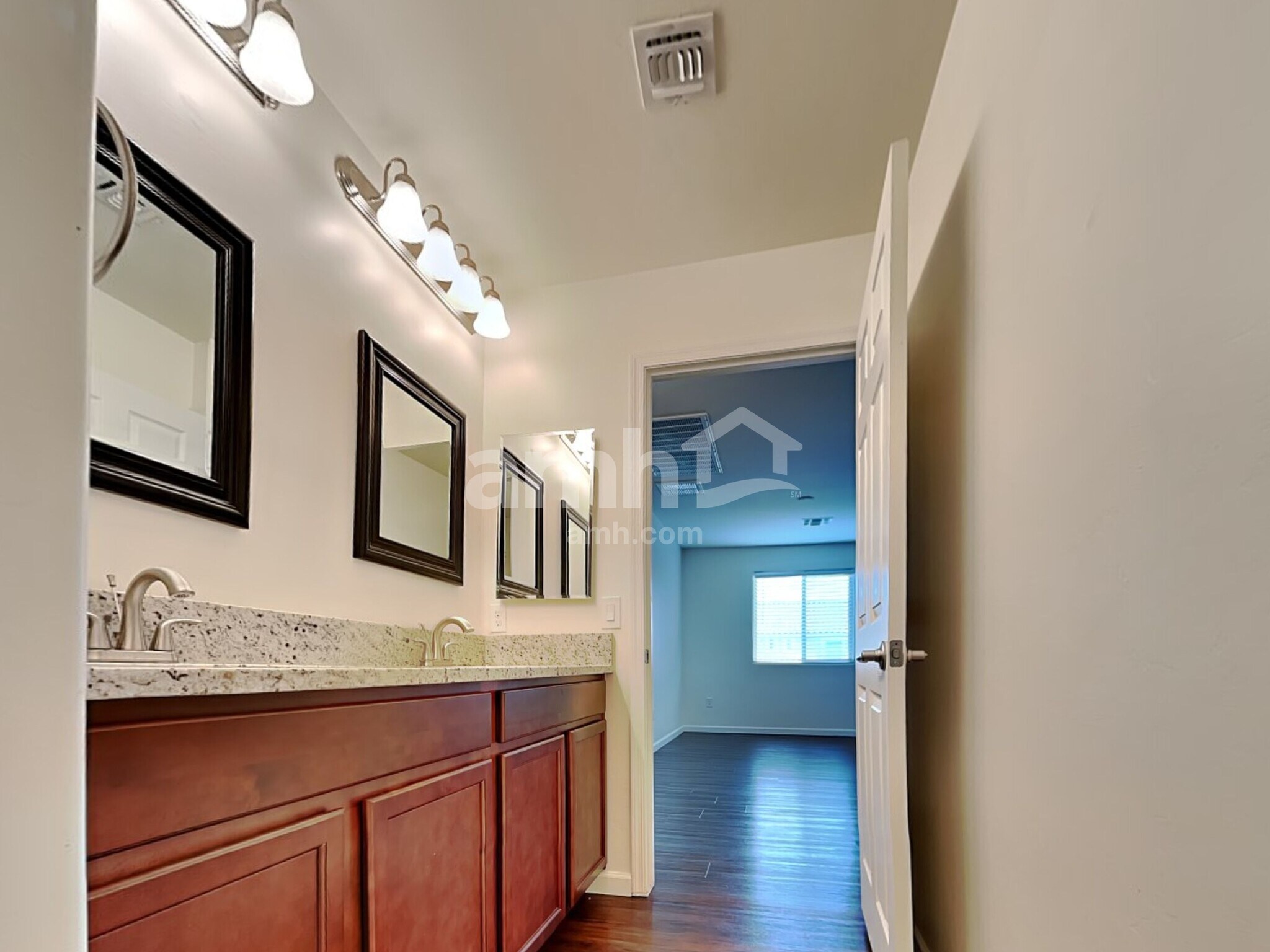 Building Photo - 6426 E Boldin Dr