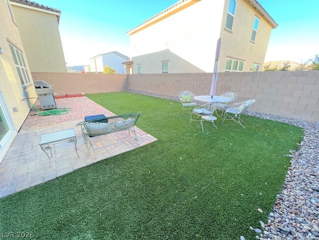 Building Photo - 10289 Sweet Woodruff Dr