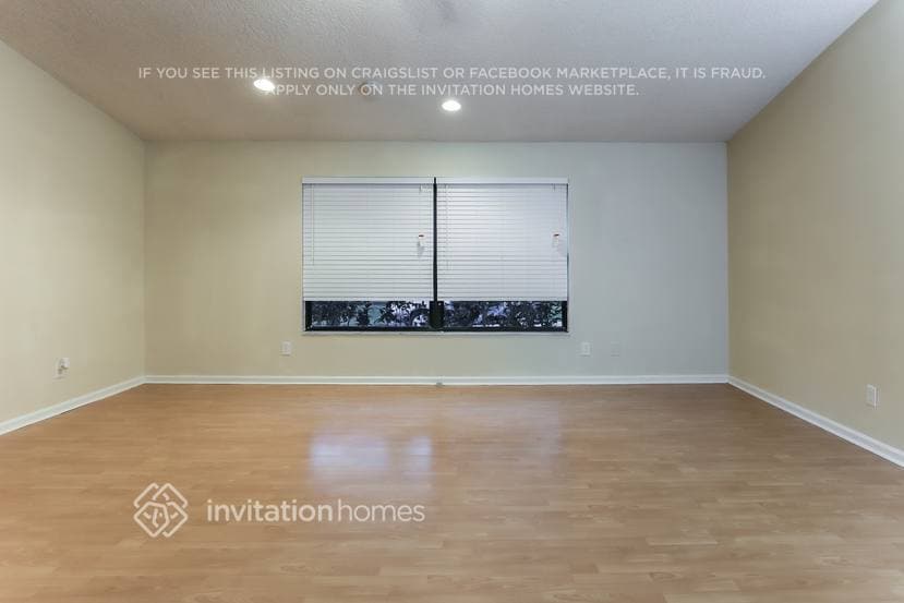 Building Photo - 5241 110th Ave N