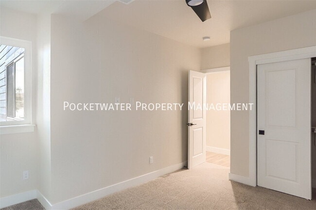 Building Photo - 1355 Baker St