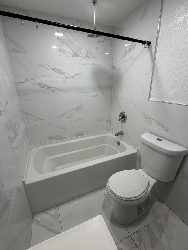 Building Photo - 442 Winters St