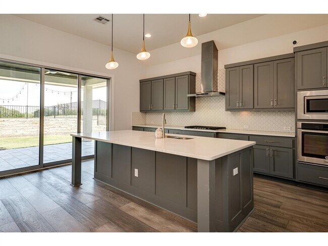 Building Photo - 523 Baldovino Skyway