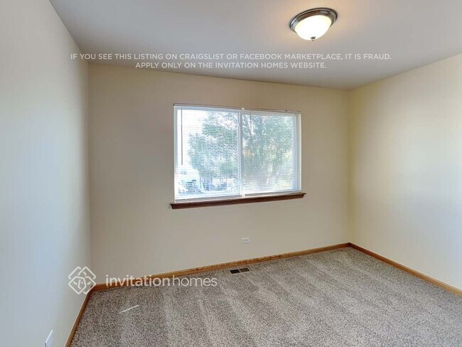 Building Photo - 26229 S Peach Tree Ln