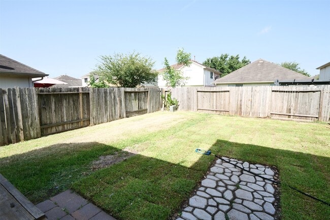 Building Photo - 6823 Arrowchase Ct
