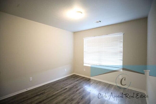 Building Photo - Beautiful 4 bed / 2 bath home - Nettleton!!