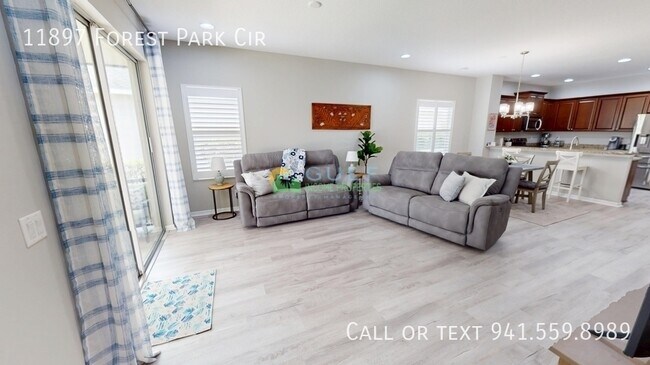 Building Photo - 11897 Forest Park Cir