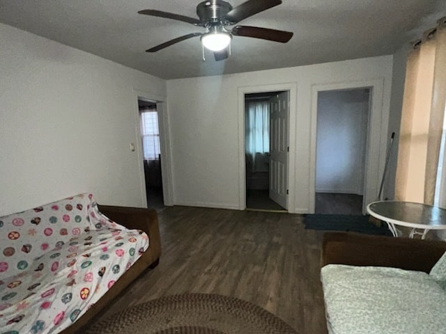 Building Photo - 1108 Butternut St