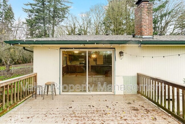 Building Photo - 2197 Doaks Ferry Rd NW