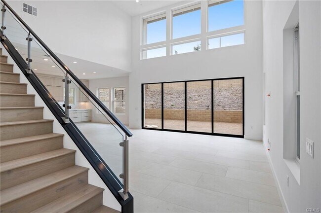 Building Photo - 128 Creation