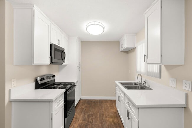 Interior Photo - Anderson Park Apartments- Riverside, CA