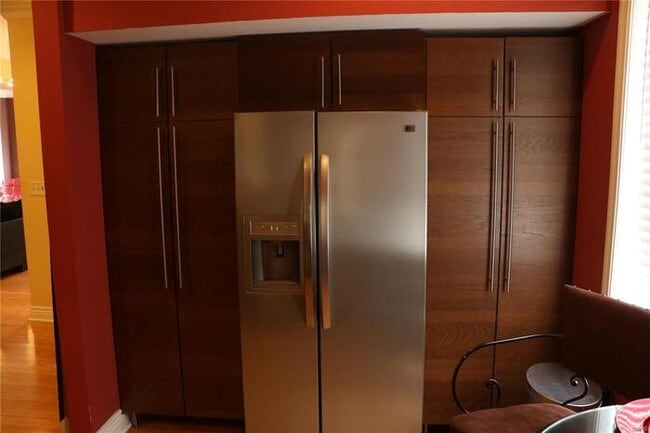 Building Photo - Fantastic 4bd/4ba home! Let yourself in!