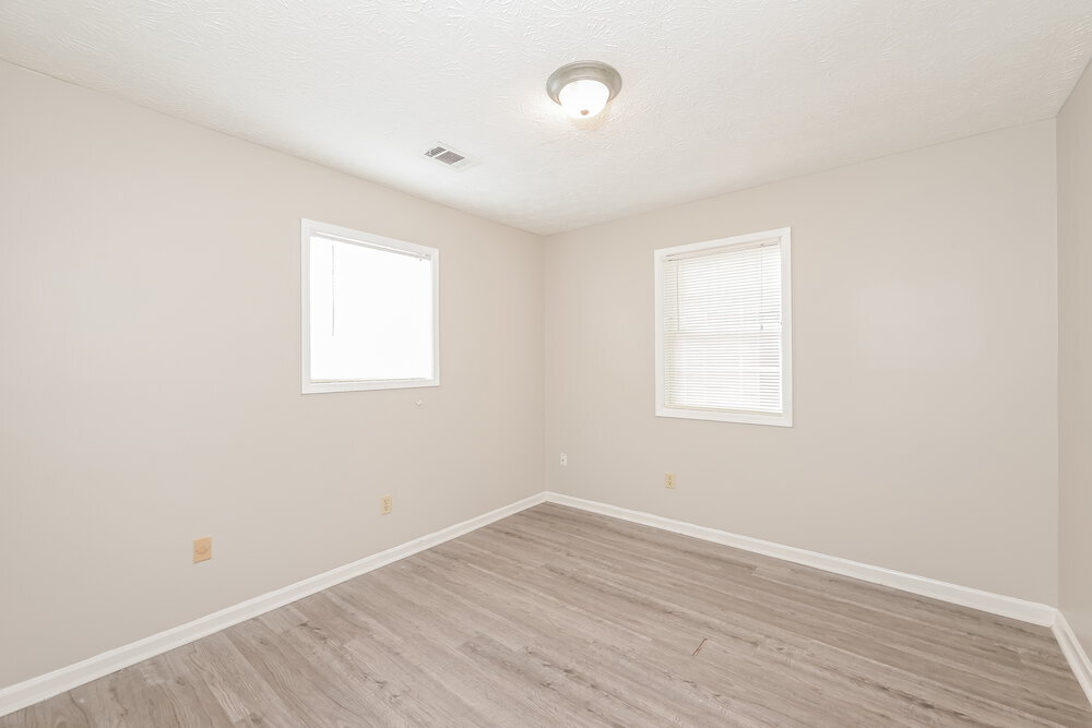 Building Photo - 989 Autumn Crest Ct