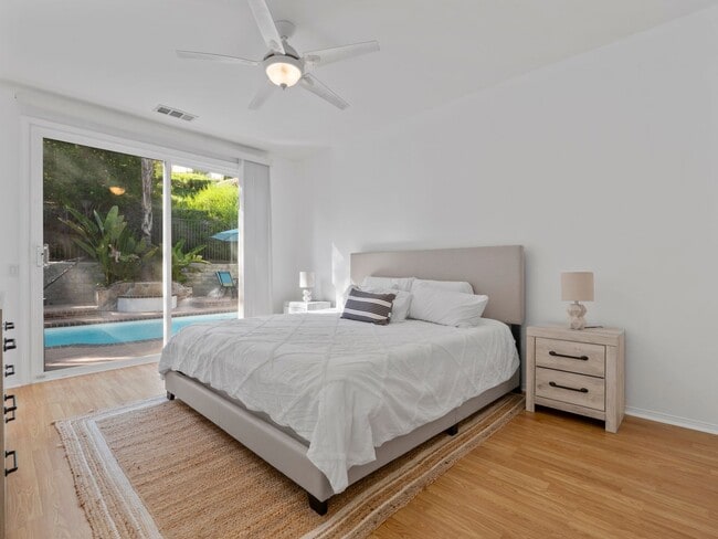 Building Photo - Cozy Stevenson Ranch Home on a Quiet Cul-D...