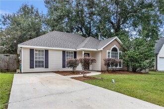 Building Photo - 1366 Valmont St