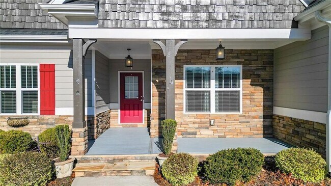 Building Photo - 309 Trappers Bluff