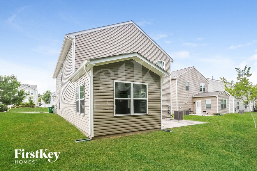 Building Photo - 8823 Balsam Bay Rd