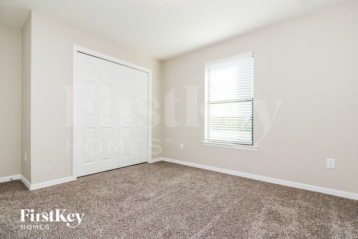 Building Photo - 3617 Valmora Ct