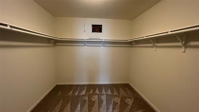 Building Photo - 18703 Brown Redbud Ct