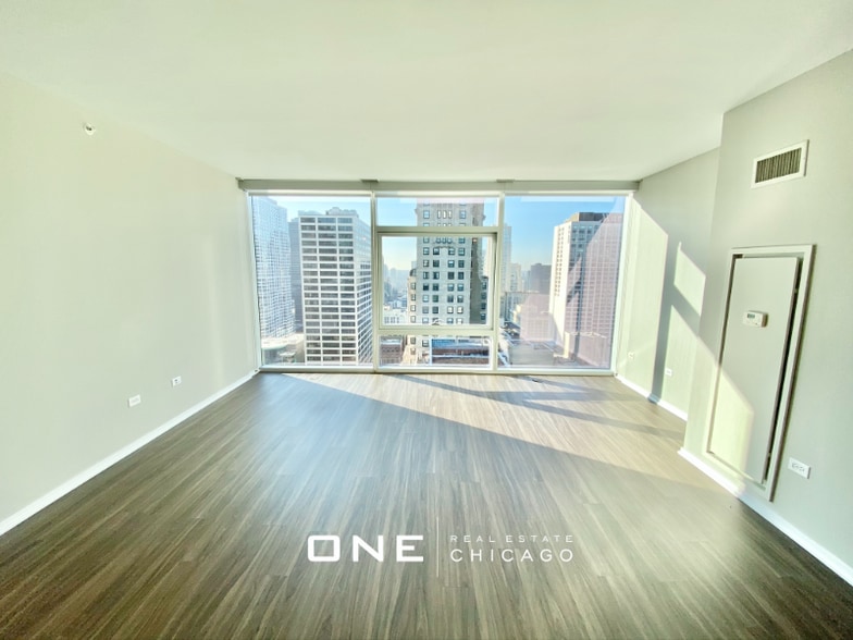 Building Photo - 190 E Illinois St