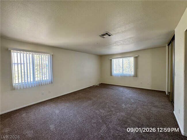 Building Photo - 5623 Calais Ct