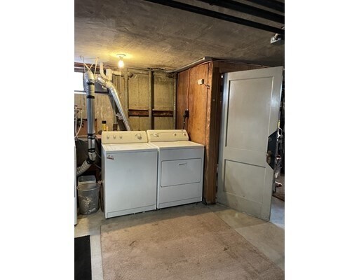 Building Photo - 85 Elgin St