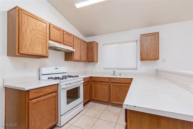 Building Photo - 8109 Defiance Ave