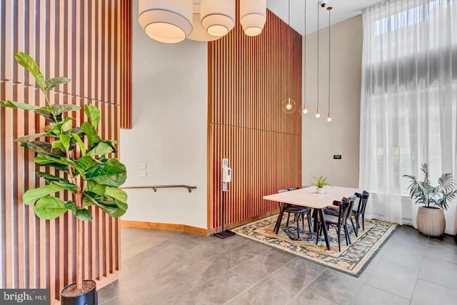 Building Photo - 6803 Cameron Dr NW