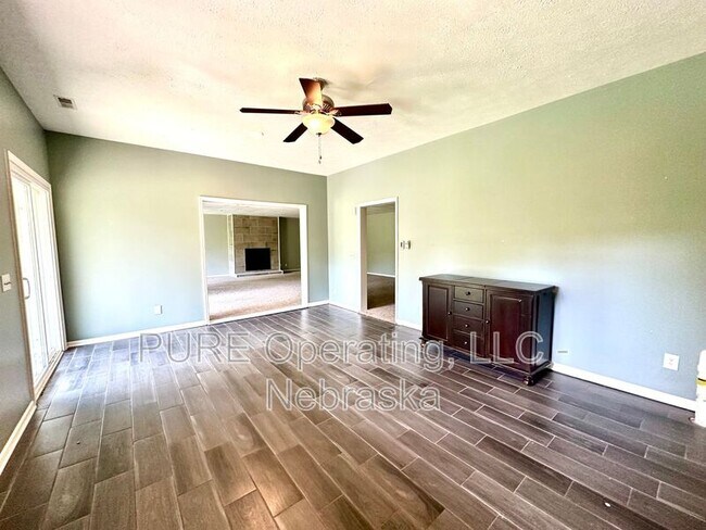 Building Photo - 3447 S 161st Cir