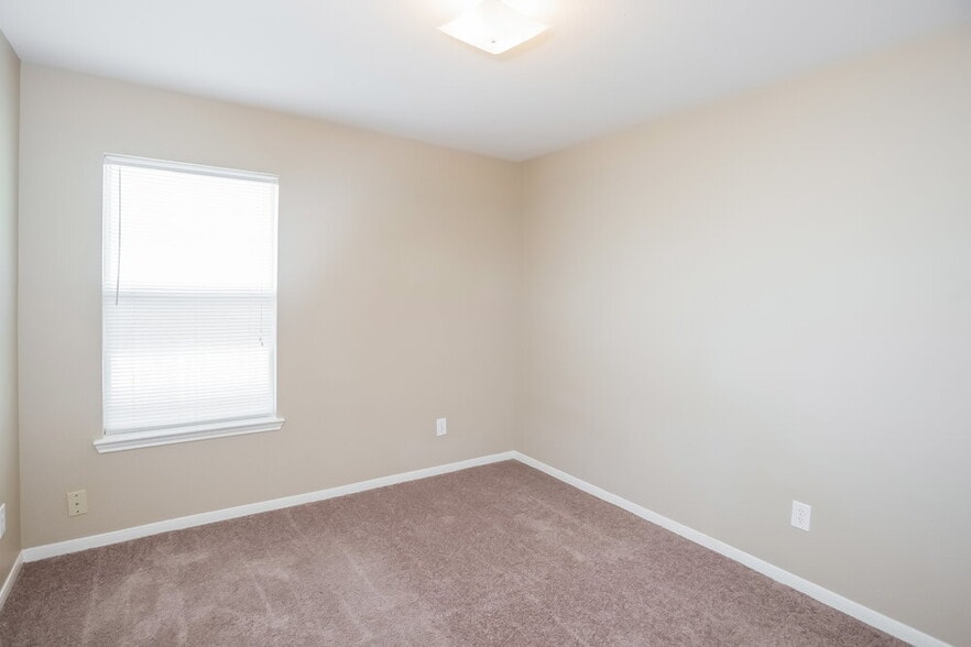 Building Photo - 3111 Wild Turkey Ln