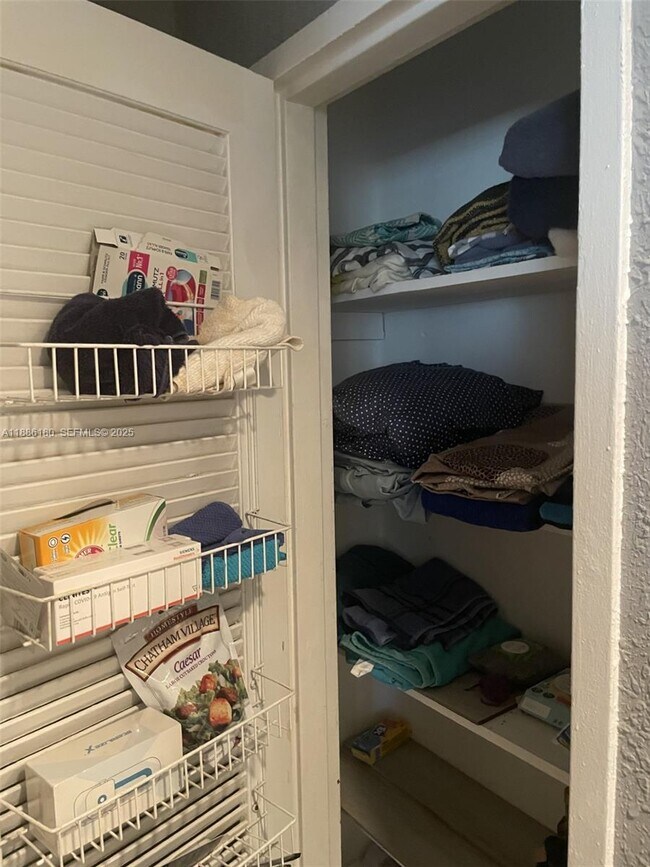 Building Photo - 1936 S Ocean Dr