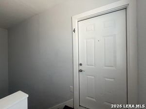 Building Photo - 1020 W French Pl