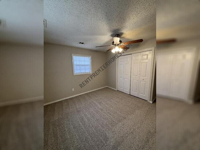 Building Photo - 217 N Bailey Blvd