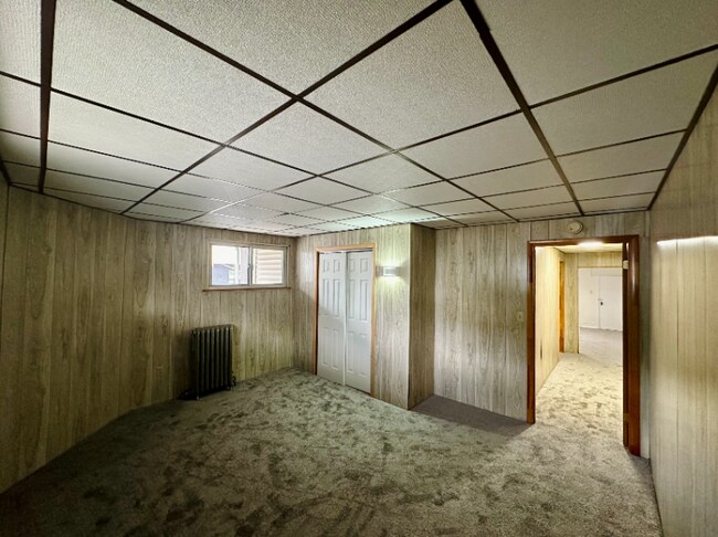 Building Photo - 146 S Nicholas St