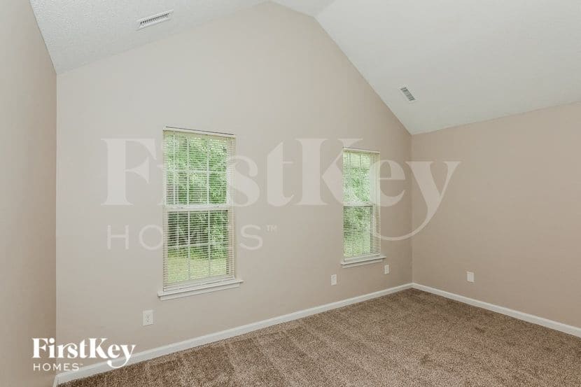 Building Photo - 1024 Stinson Glen Ln