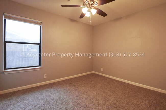 Building Photo - 3 Bedroom Gem in Union Schools! Available for Immediate Move In!