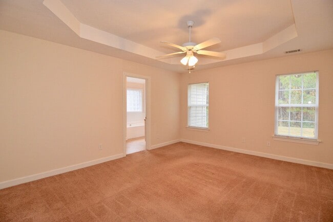 Building Photo - 659 Ventana Dr
