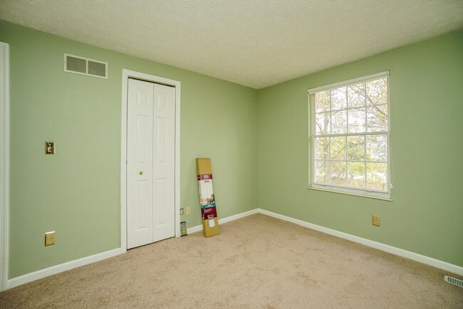 Building Photo - 3888 Driscoll Ct