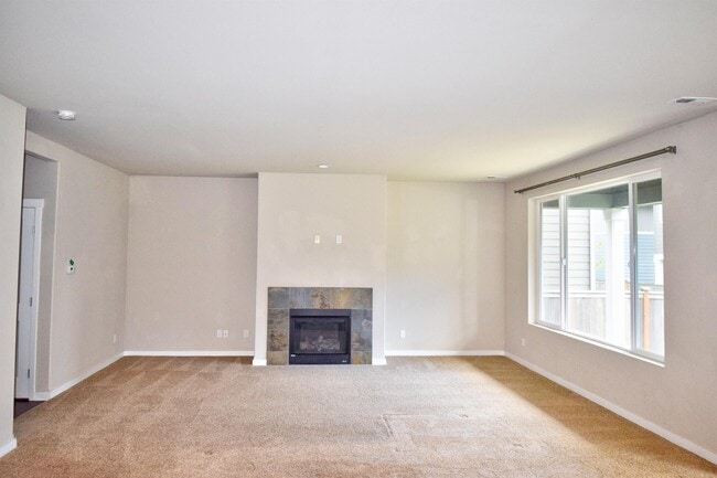 Building Photo - 5207 51st Way SE